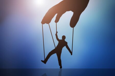 The #1 Reason Why Entrepreneurs Should Control VCs