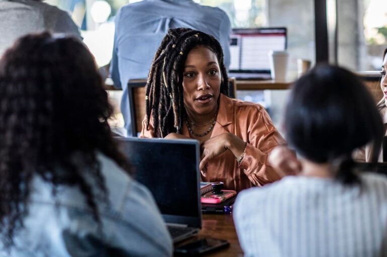 Why Building Up Fellow Female Entrepreneurs Could Land You At The Top