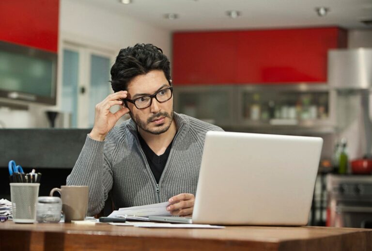 Five Tips To Focus Better And Avoid Distractions At Work