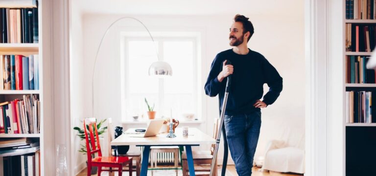 Why Decluttering Your Home Gives Your Brain An Instant Therapeutic Boost