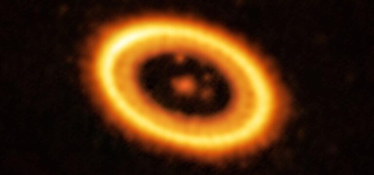 A ‘Double Planet’ May Exist 400 Light-Years From Earth, Say Scientists