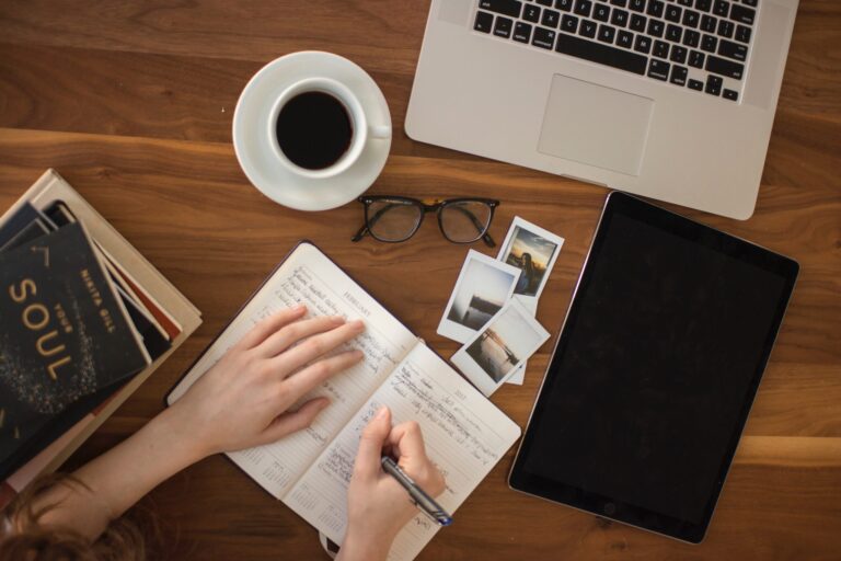 Startup Showcase: AdUX