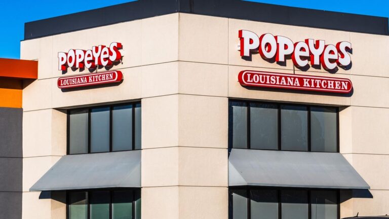 Popeyes Says “I Do”: Chicken Franchise To Launch UK Wedding Catering Service