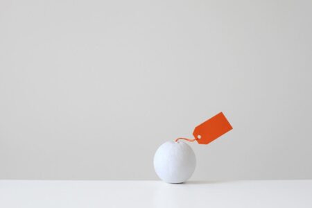Why A High Pricing Strategy Works For Your New Disruptive Product