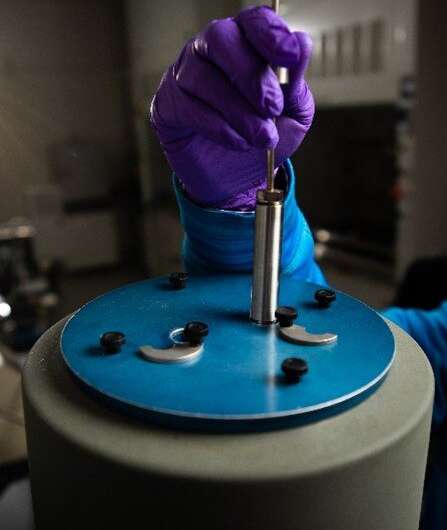 Burning calories for energy in the calorimetry lab