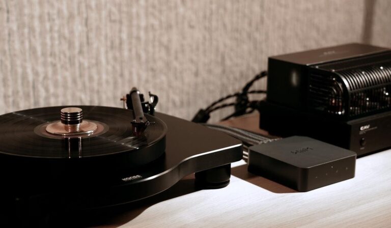 Linkplay Launches WiiM Pro Plus For Streaming Music To Vintage Audio