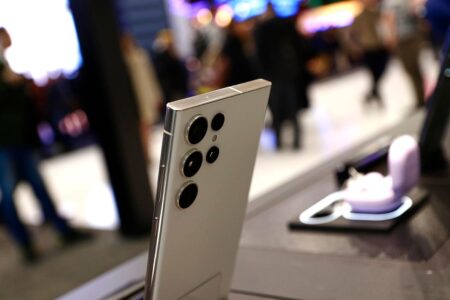 Android Circuit: Galaxy S24 Ultra Leaks, Oppo Reno10 Pro Prize, Honor Magic V2 Secrets