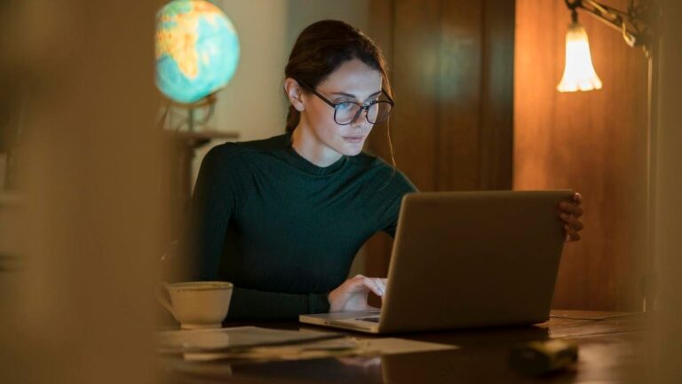How 3 Leaders Are Combating Productivity Paranoia Among Their Employees