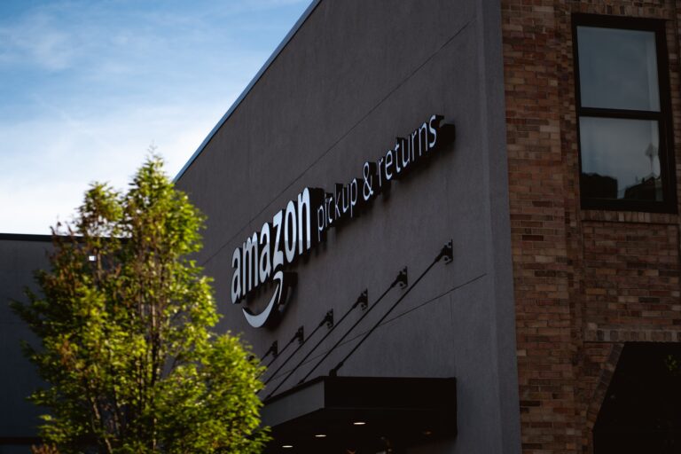 Amazon fined again by WA safety regulators over warehouse work