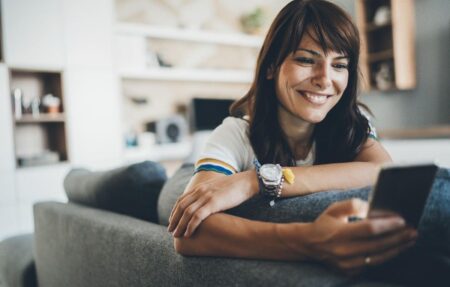 How Mobile Teams Can Navigate App Store Gatekeepers To Reach More Users