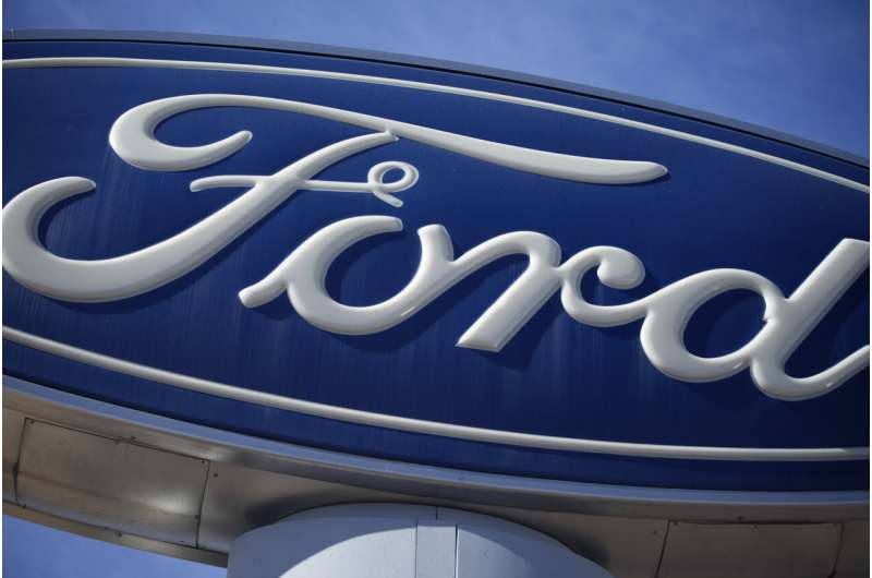 Ford lures Apple executive to oversee its new software subscription services unit