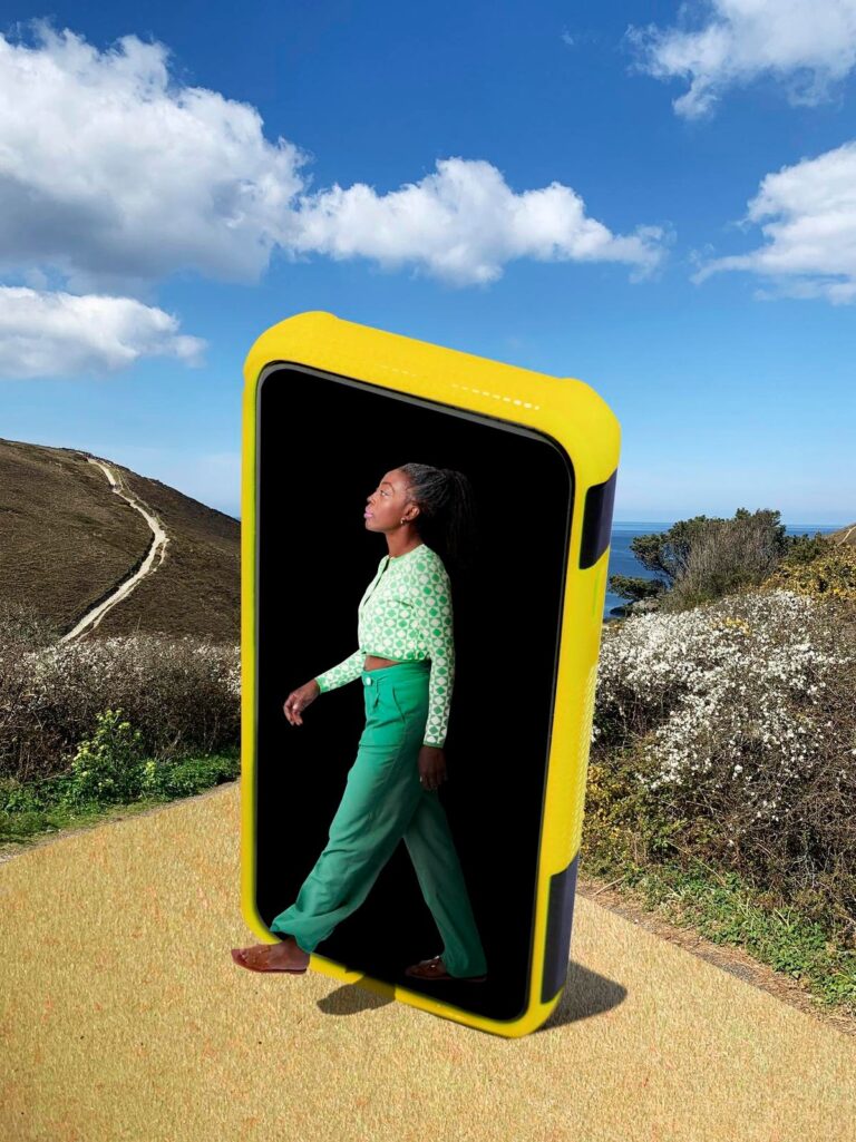 Could You Go Without Your Phone For Four Days? Here Is Why You Need To Try, According To The Camp Conference