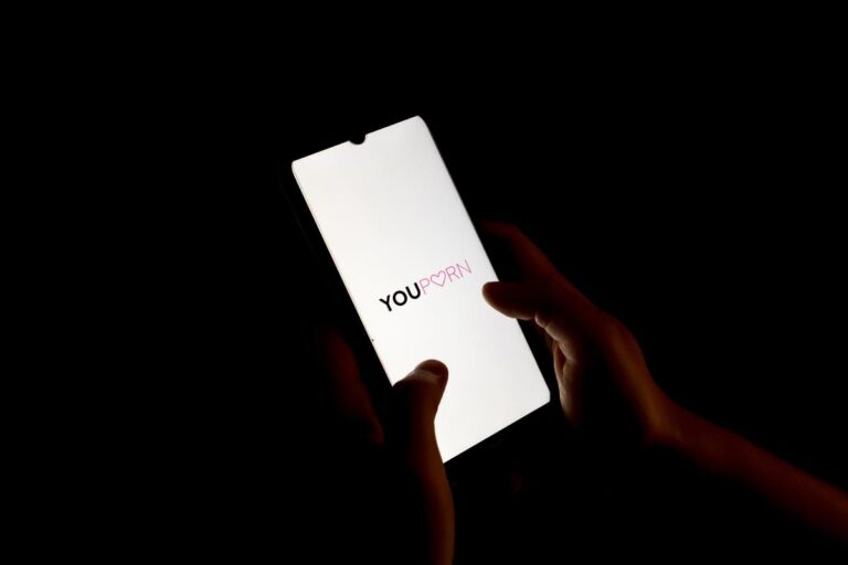 Got A ‘Sex Video Uploaded’ YouPorn Email? Do These 3 Things Now