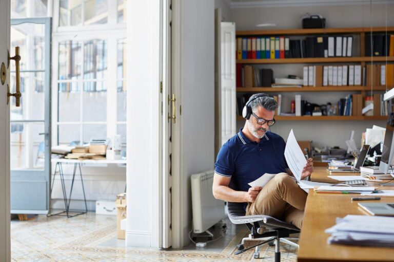 Three Reasons Why Reading Scientific Literature Is A Must For Entrepreneurs