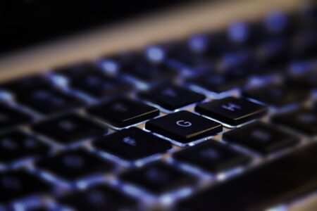 Apple exec defends tech giant’s decision to make Google default search engine on Apple iPhones, Macs