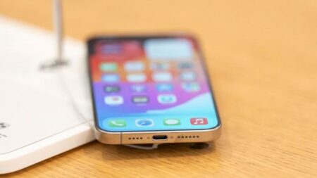 Apple Loop: iPhone 15 Pro Problems, New iPad Leaks, Pixel Defeats iPhone