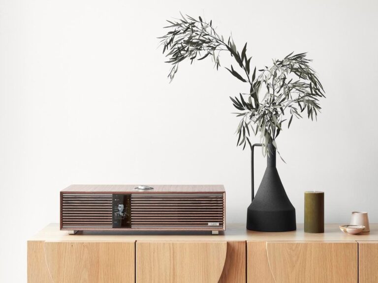 Ruark’s New R410 Integrated Music Player Sounds Every Bit As Good As It Looks