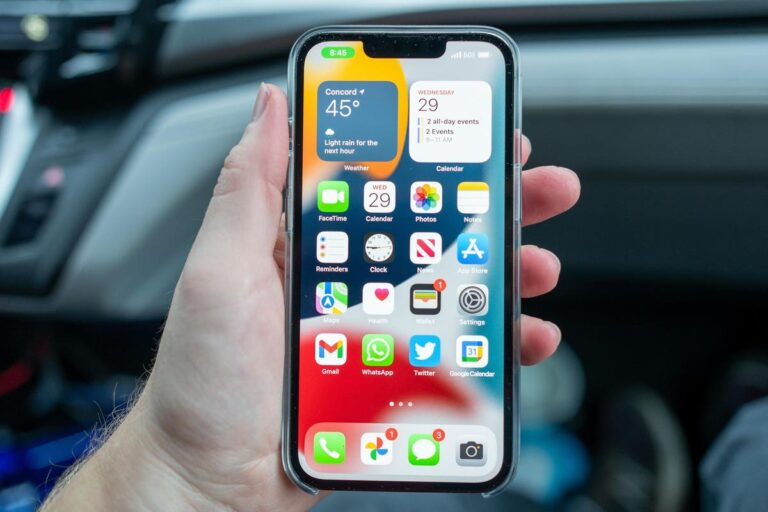 Half Of iPhones Will Be Second Hand By End Of 2023