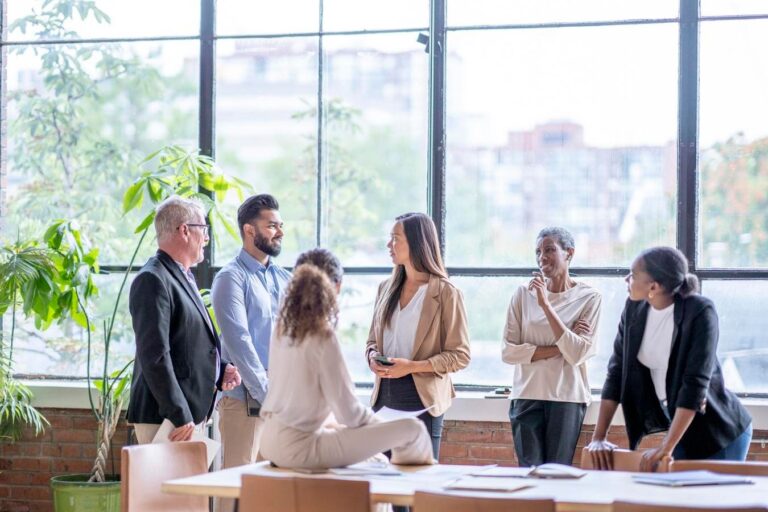 Navigating Generational Issues: Insights For Modern Businesses