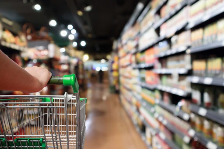 The Pros And Cons Of Securing A Retail Listing
