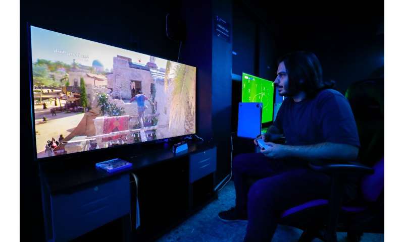 The game is set in ninth-century Baghdad during the Abbasid Caliphate era