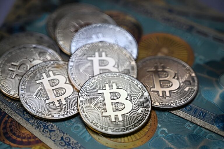 Bitcoin wins boost on hope of broader trading