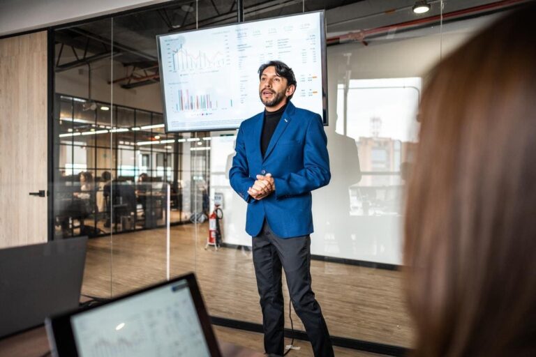 24-Hour Thought Leadership Strategies For Marketers
