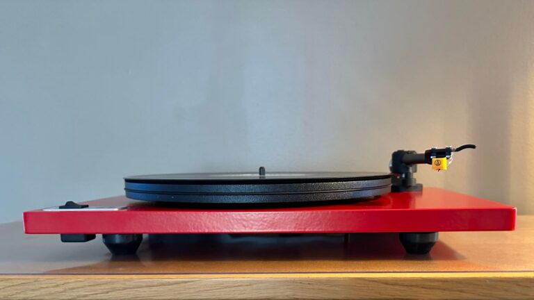 Review: Assembled-In-USA Orbit Basic Turntable From U-Turn Audio