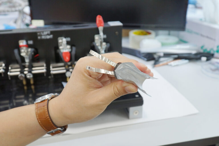 Development of long-life organic electrode expedites commercialization of next-generation secondary batteries