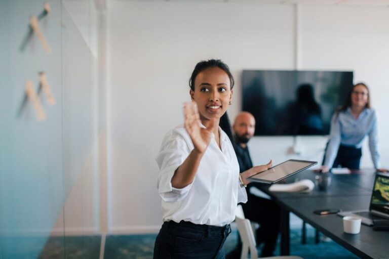 How Venture Capitalists Can Better Support Women Entrepreneurs In 2024