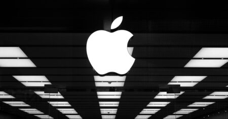 Apple’s Tight Grip on iMessage Spurs Fresh Calls for an Antitrust Probe