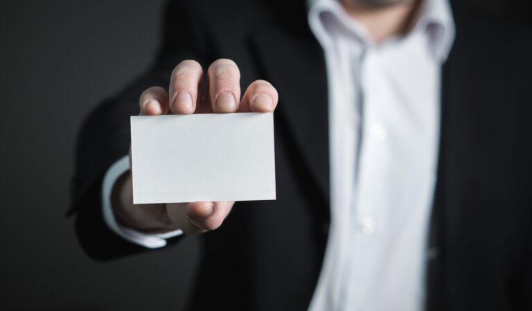 Is Virtualization of Business Cards the Next Big Step in Identity Management?