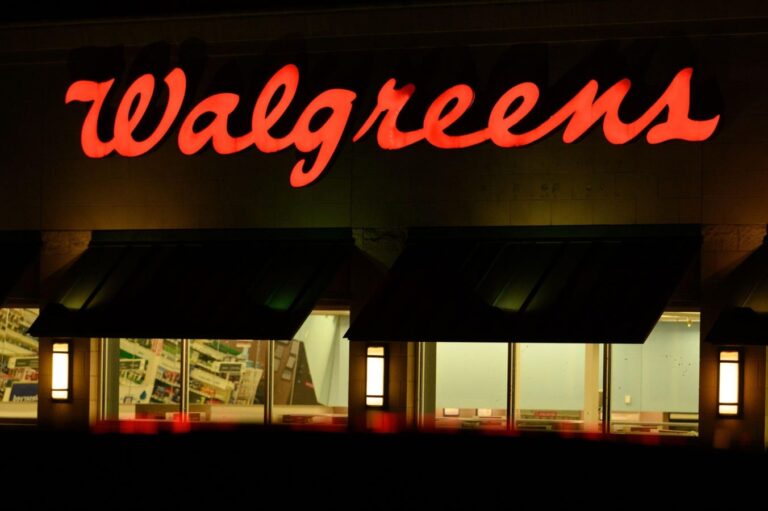 Walgreens Reduces Dividend To Free Up Cash, Invest In Stores And Specialty Pharmacy
