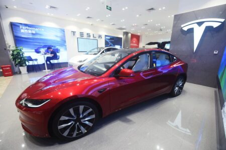 Tesla Q4 Earnings Preview: Margins Likely To Slip Again
