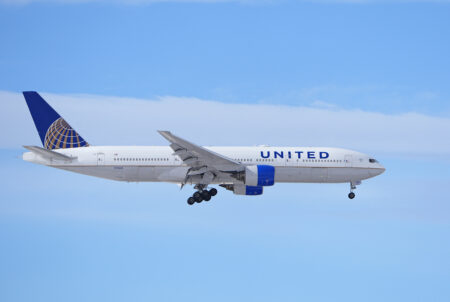 United Airlines CEO says the airline will consider alternatives to Boeing’s next airplane