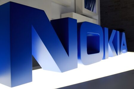 Nokia sees ‘challenging’ 2024 after profits plunge