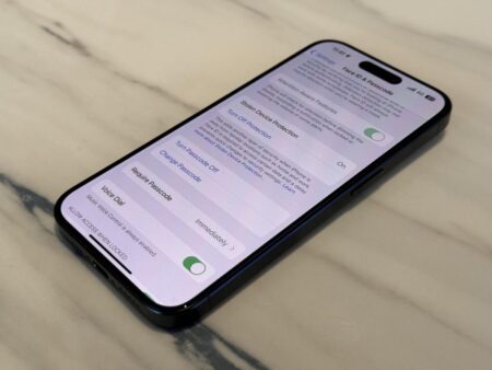 Apple’s Brilliant New iPhone Security Feature May Have A ‘Fatal Flaw’