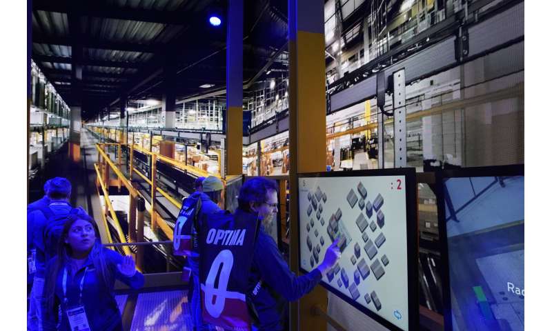Walmart experiments with AI to enhance customers' shopping experiences