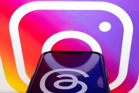 Meta wants industry-wide labels for AI-made images