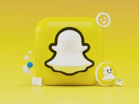 Snap shares plummet after disappointing results
