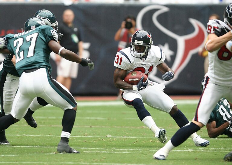 Amazon lands an exclusive NFL playoff game for streaming next season