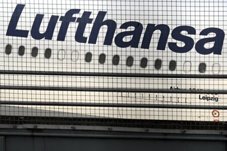 Lufthansa doubles profit in 2023, but strikes cast shadow
