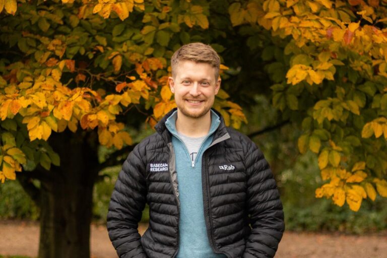 This Startup Says It Can Beat Deepmind’s Gamechanging Protein AI