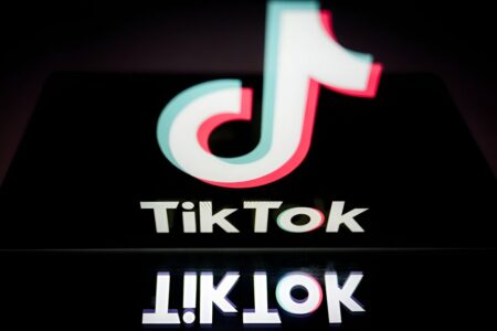 US House overwhelmingly passes TikTok ban bill